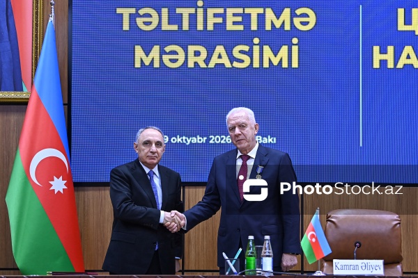 Kamran Əliyevin Rusiyanın baş prokurorunu yubiley medalı ilə təltifetmə mərasimi