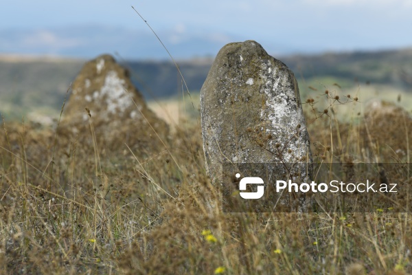Şabranın Dağbilici kəndində yerləşən qədim qəbiristanlıq
