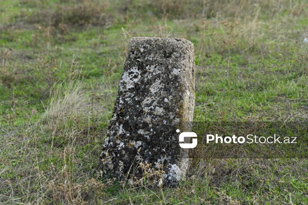 Şabranın Dağbilici kəndində yerləşən qədim qəbiristanlıq