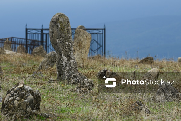 Şabranın Dağbilici kəndində yerləşən qədim qəbiristanlıq