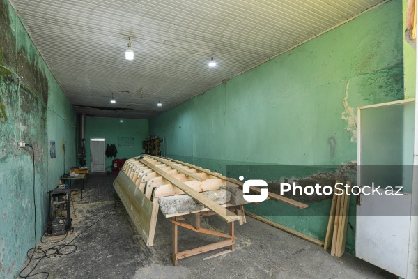 Şabran şəhərində yerləşən qayıq emalatxanası