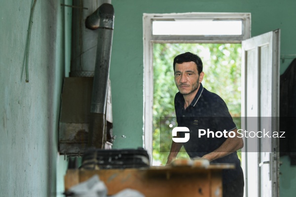 Qayıq ustası Rüstəm Məhərrəmov