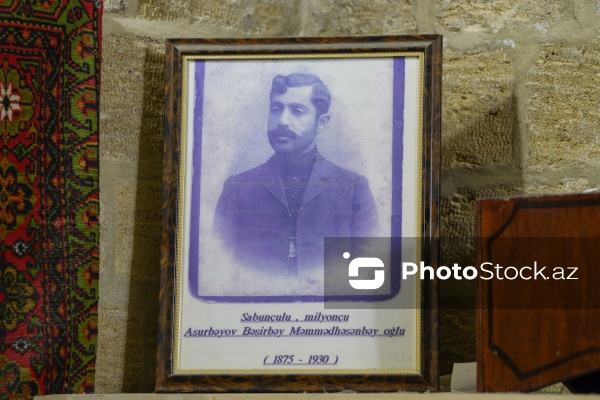 Sabunçu qəsəbəsində yerləşən Cümə məscidi