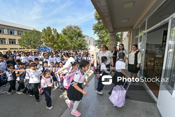 Sabunçu rayonu, Bakıxanov qəsəbəsi, 310 nömrəli tam orta məktəb