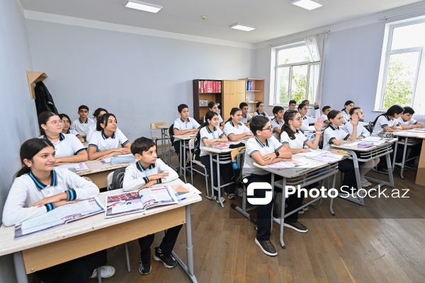 Sabunçu rayonu, Bakıxanov qəsəbəsi, 310 nömrəli tam orta məktəb