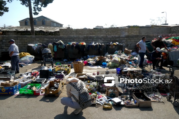 Sabunçu rayonunda yerləşən "Bit bazarı"