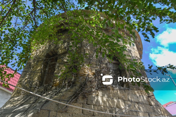 Sabunçuda yerləşən 1903-cü ilə aid su qülləsi
