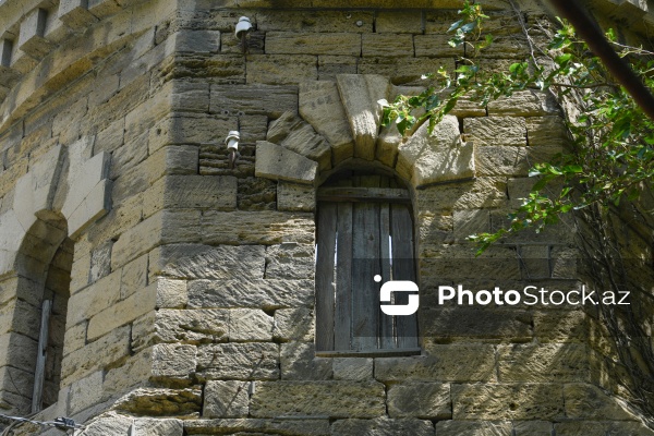 Sabunçuda yerləşən 1903-cü ilə aid su qülləsi