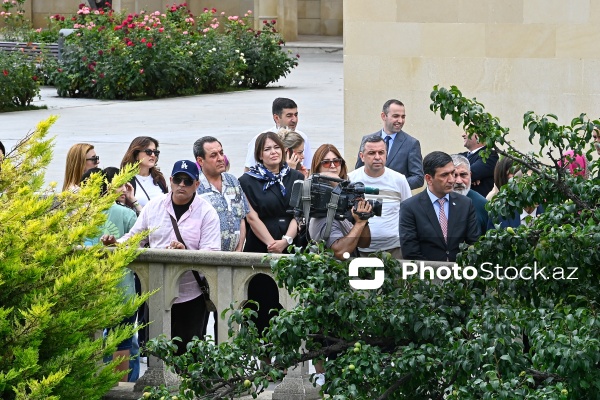 Şamaxıda dini etiqad azadlığı mövzusunda konfransın iştirakçıları Cümə və İmamzadə məscidlərində, Pirsaat Baba ziyarətgahında olublar