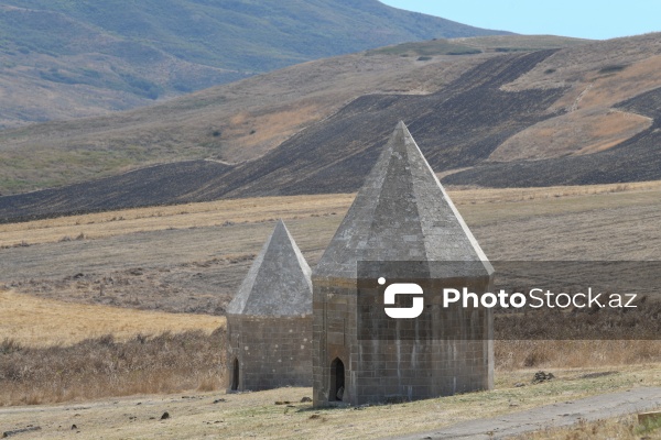 Şamaxıda yerləşən XVII əsrə aid Kələxana türbələr kompleksi