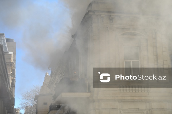 Bakının Lev Tolstoy küçəsində baş verən yanğın