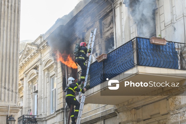 Bakının Lev Tolstoy küçəsində baş verən yanğın