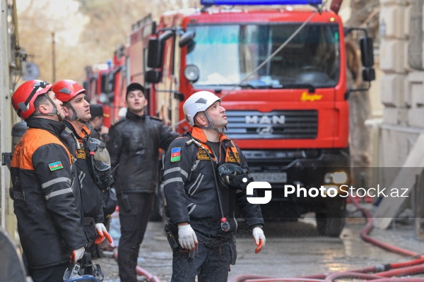 Bakının Lev Tolstoy küçəsində baş verən yanğın