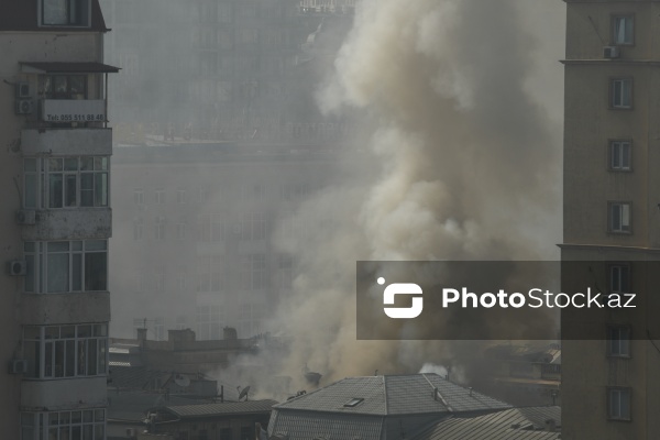 Bakının Lev Tolstoy küçəsində baş verən yanğın