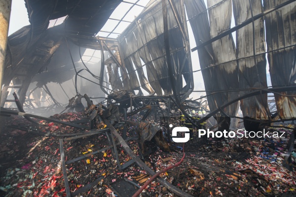 “Sədərək” ticarət mərkəzindəki yanğın məhdudlaşdırılıb