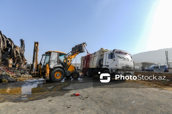 “Sədərək” ticarət mərkəzindəki yanğın məhdudlaşdırılıb