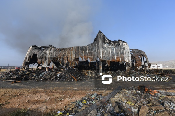 “Sədərək” ticarət mərkəzindəki yanğın məhdudlaşdırılıb