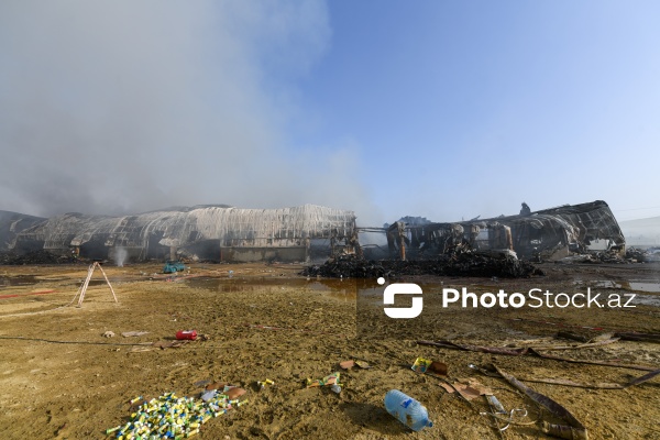 “Sədərək” ticarət mərkəzindəki yanğın məhdudlaşdırılıb