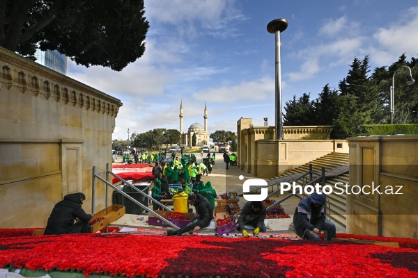 Şəhidlər xiyabanında 20 Yanvar faciəsinin ildönümü ilə bağlı aparılan hazırlıq işləri