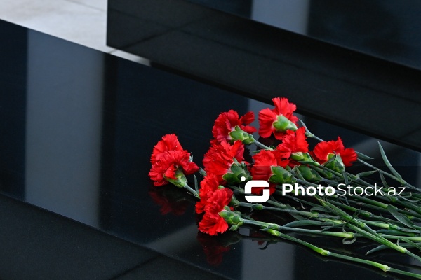 Şəhidlər xiyabanında 20 Yanvar faciəsinin ildönümü ilə bağlı aparılan hazırlıq işləri