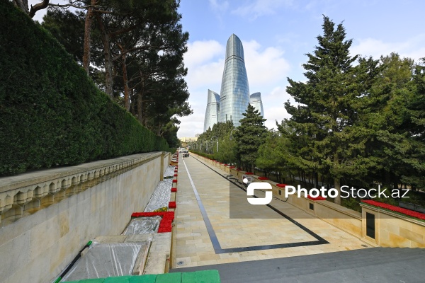 Şəhidlər xiyabanında 20 Yanvar faciəsinin ildönümü ilə bağlı aparılan hazırlıq işləri