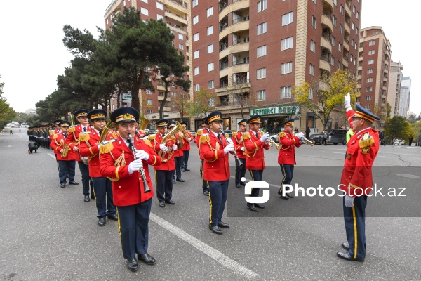 Nərimanov rayonundan başlayan Zəfər Günü yürüşü