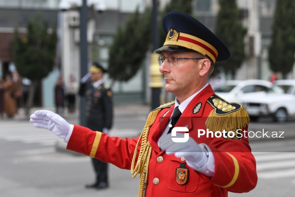 Nərimanov rayonundan başlayan Zəfər Günü yürüşü