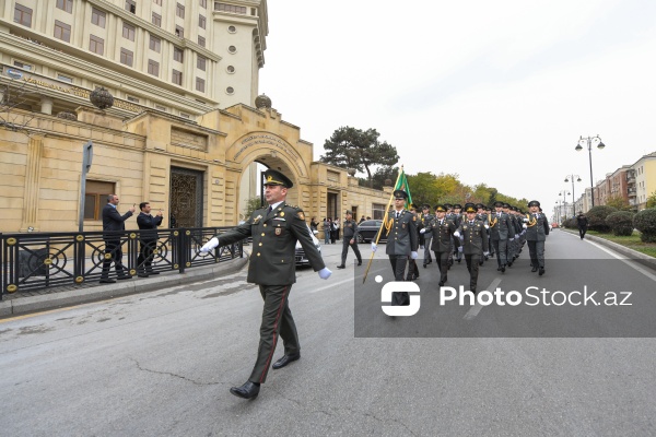 Nərimanov rayonundan başlayan Zəfər Günü yürüşü