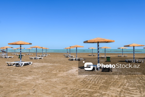 Şüvəlan qəsəbəsindəki çimərliklərə təşkil olunan mediatur