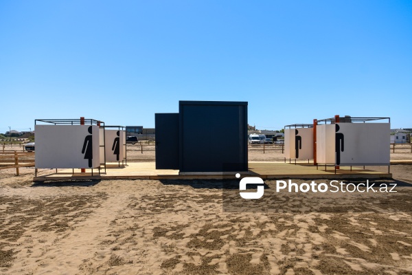 Şüvəlan qəsəbəsindəki çimərliklərə təşkil olunan mediatur