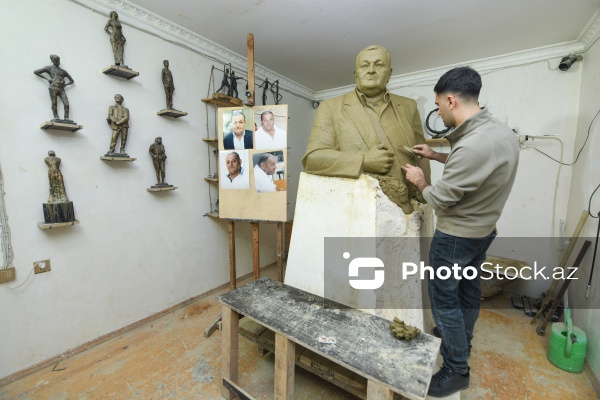 Sənətkar ailəsində yetişən heykəltəraş Güntay Hüseynli