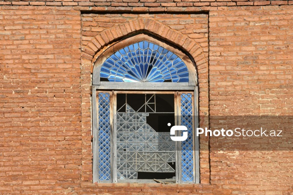 Beş yüz ilə yaxın tarixi olan Şeyx Cüneyd türbəsi