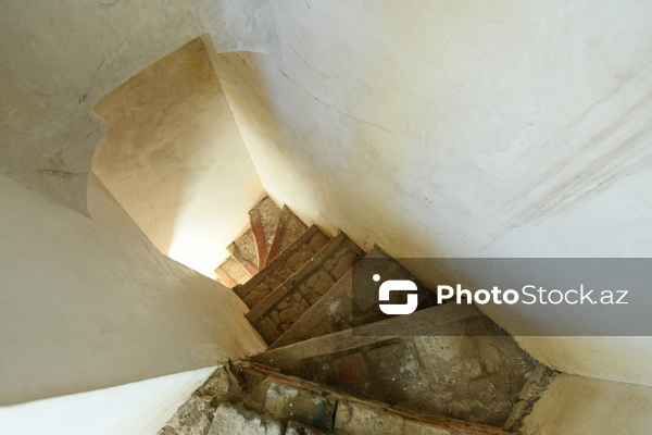 Beş yüz ilə yaxın tarixi olan Şeyx Cüneyd türbəsi