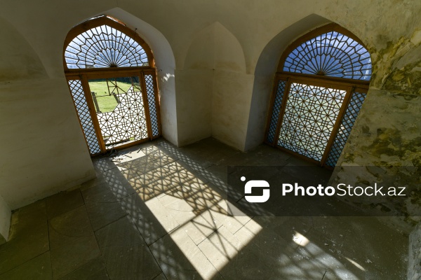 Beş yüz ilə yaxın tarixi olan Şeyx Cüneyd türbəsi