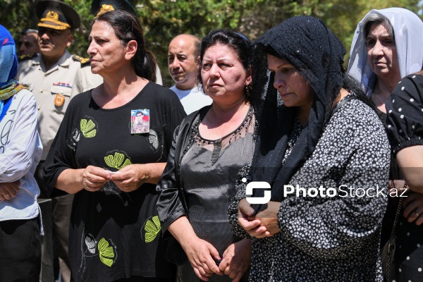 Birinci Qarabağ müharibəsində itkin düşmüş şəhid Elman Cavadovun dəfn mərasimi