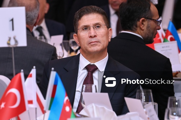 Şimali Kipr Türk Respublikasının Prezidenti Ersin Tatar şərəfinə keçirilən rəsmi ziyafət