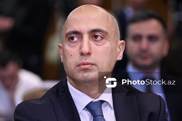 Emin Əmrullayev - Liderlik və İnnovasiya üzrə IE Mərkəzinin yaradılması üzrə Anlaşma Memorandumunun imzalanma mərasimində