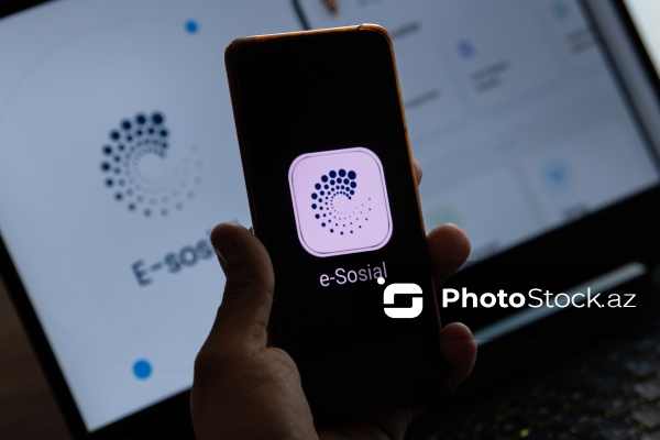 “e-Sosial” mobil tətbiqi