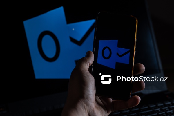 "Outlook" mobil tətbiqi
