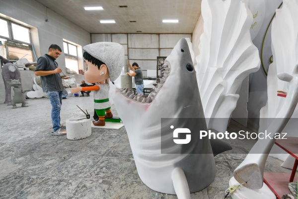 Rəngarəng və fərqli dizaynlı strafor kəsimləri