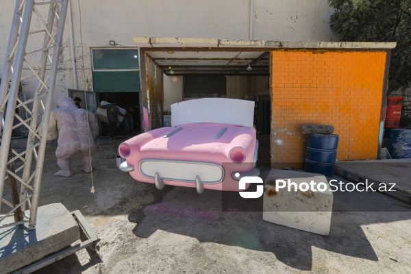 Rəngarəng və fərqli dizaynlı strafor kəsimləri