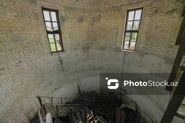 Səngəçalda yerləşən qədim su qülləsi