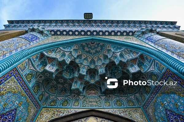 Şüvəlan qəsəbəsində yerləşən "Mir Mövsüm Ağa" ziyarətgah kompleksi