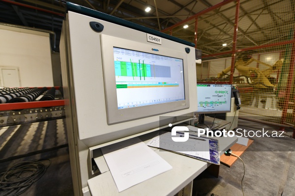 Azərbaycanda vərəqə şüşə istehsal edən ilk zavod