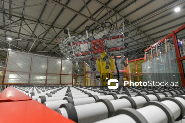 Azərbaycanda vərəqə şüşə istehsal edən ilk zavod