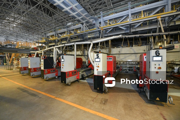 Azərbaycanda vərəqə şüşə istehsal edən ilk zavod