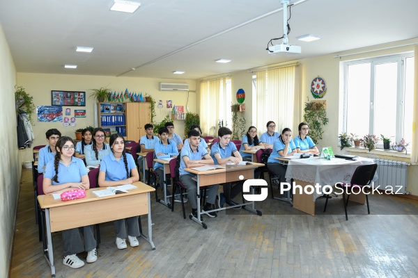 Suraxanı rayonu, Yeni Günəşli qəsəbəsi, 282 nömrəli tam orta məktəb