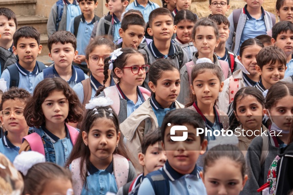 Suraxanı rayonu, Yeni Günəşli qəsəbəsi, 282 nömrəli tam orta məktəb