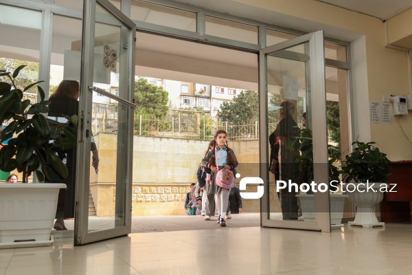 Suraxanı rayonu, Yeni Günəşli qəsəbəsi, 282 nömrəli tam orta məktəb