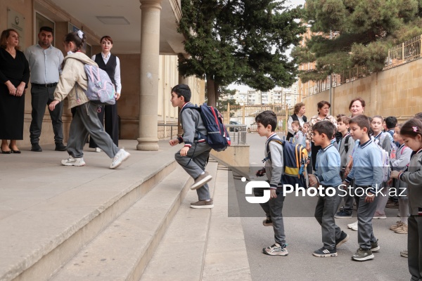 Suraxanı rayonu, Yeni Günəşli qəsəbəsi, 282 nömrəli tam orta məktəb